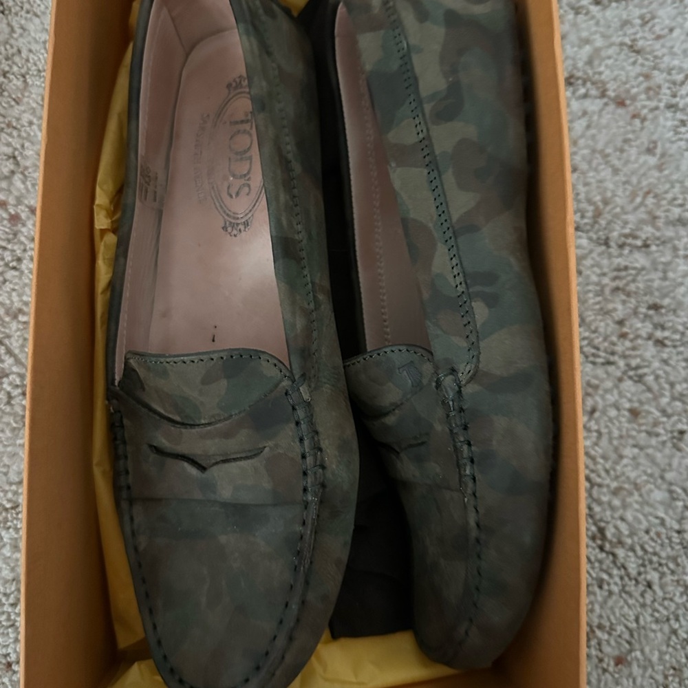 Tod's Green Camouflage Loafers for Men